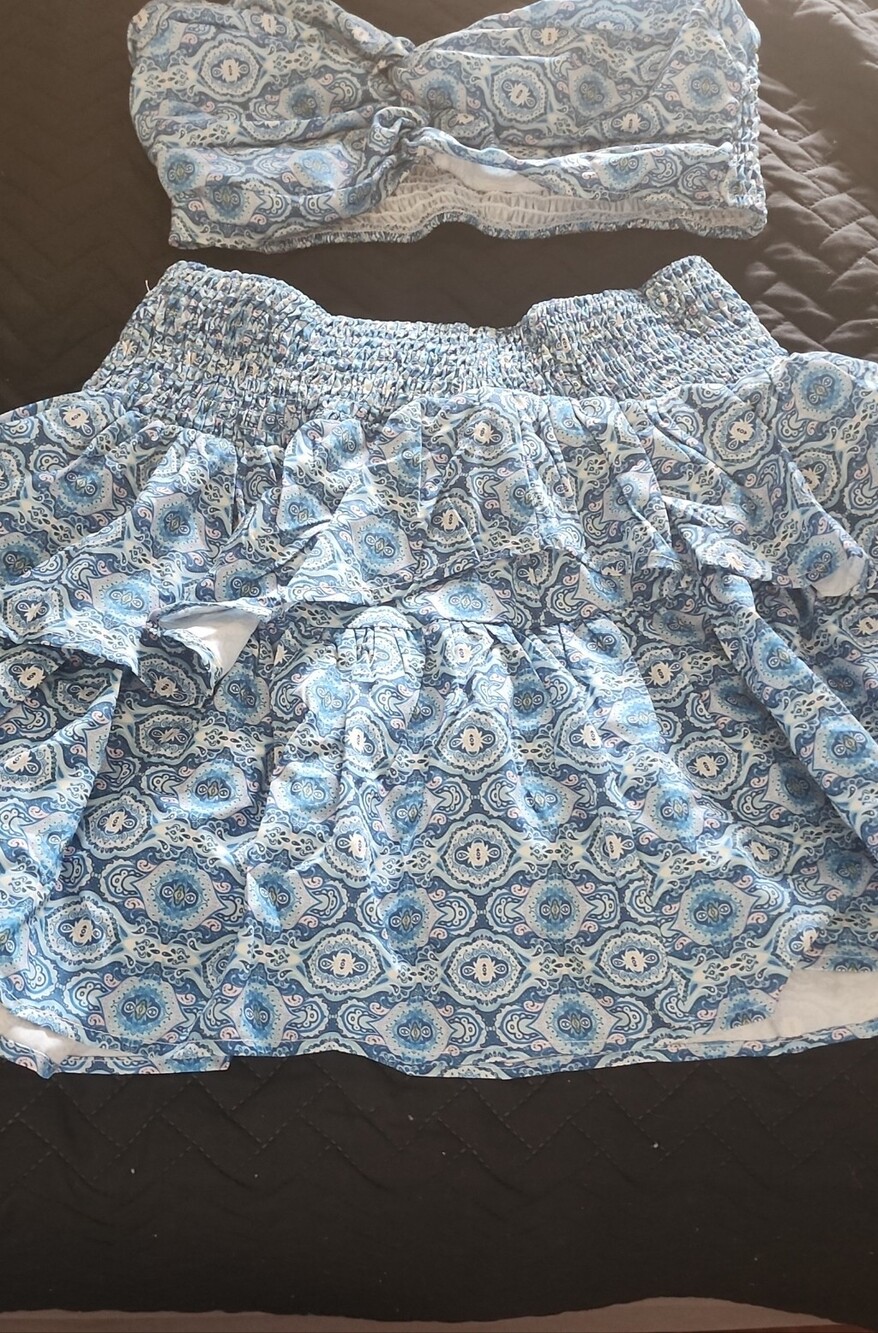 SHEIN Blue Paisley Tiered Smocked Skirt with Matching Bandeau